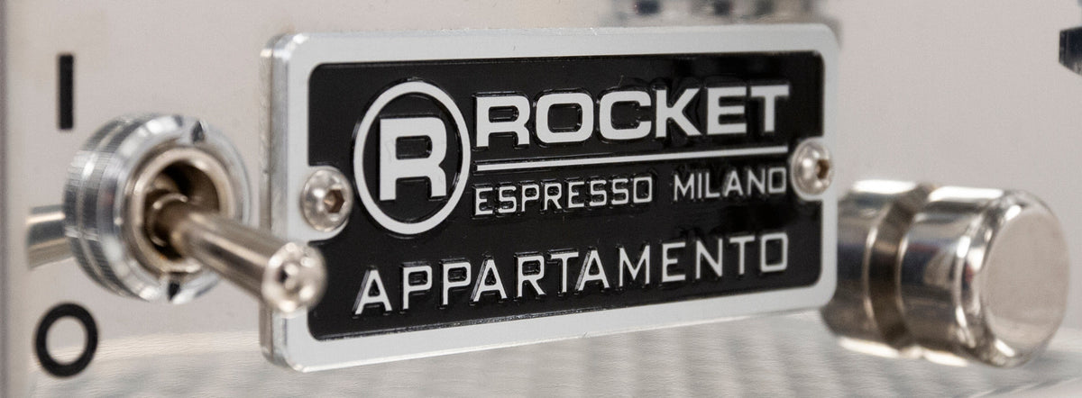Rocket Espresso Appartamento Serie Nera Heat-Exchange Espresso Machine