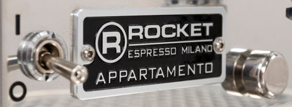 Rocket Espresso Appartamento Serie Nera Heat-Exchange Espresso Machine