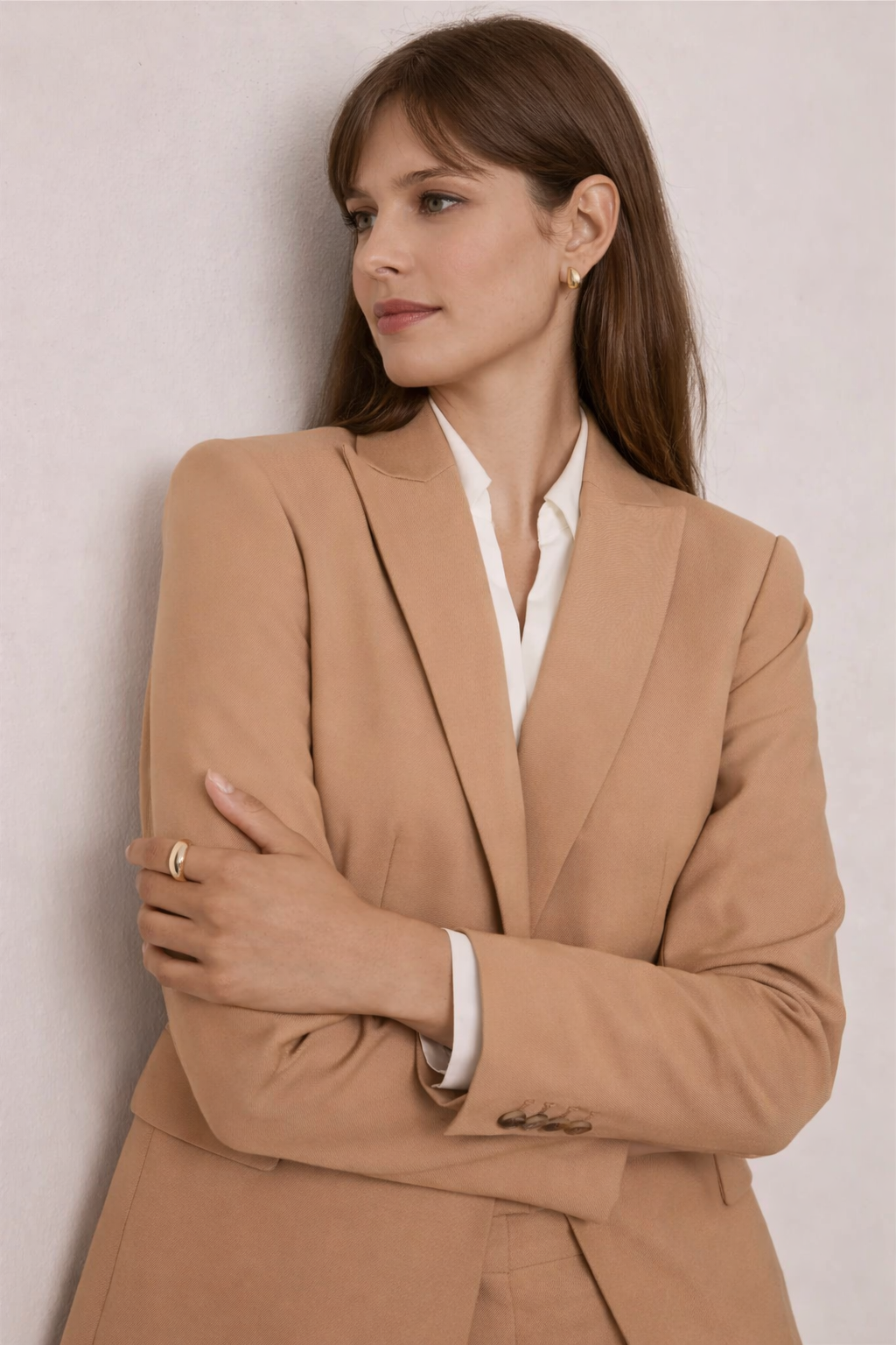 petite-straight-fit-blazer-for-women-long-sleeves-single-button-front-closing