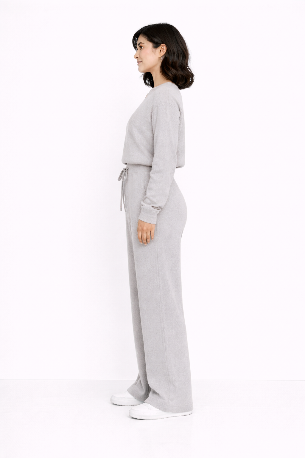 petite-lounge-co-ord-set-for-women-soft-knit-long-sleeve-top-high-waist-relaxed-fit-pants