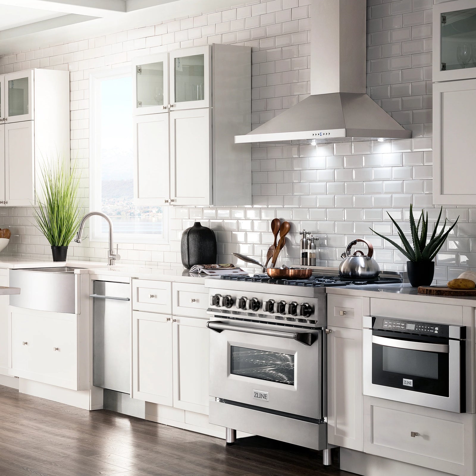 zline-30-in-wall-mount-range-hood-convertible-stainless-steel-400-cfm-charcoal-filters-kb-cf-30
