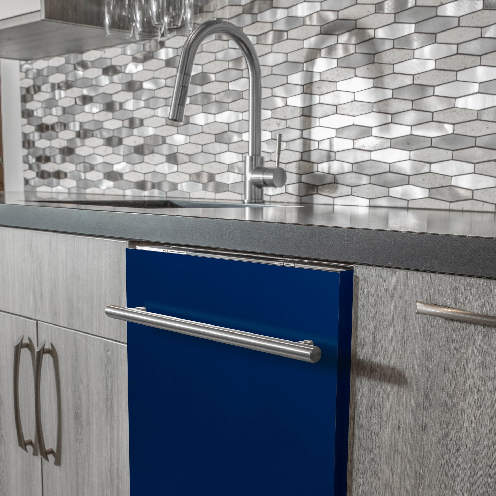 zline-24-in-top-control-dishwasher-in-blue-gloss-and-modern-handle-dw-bg-h-24