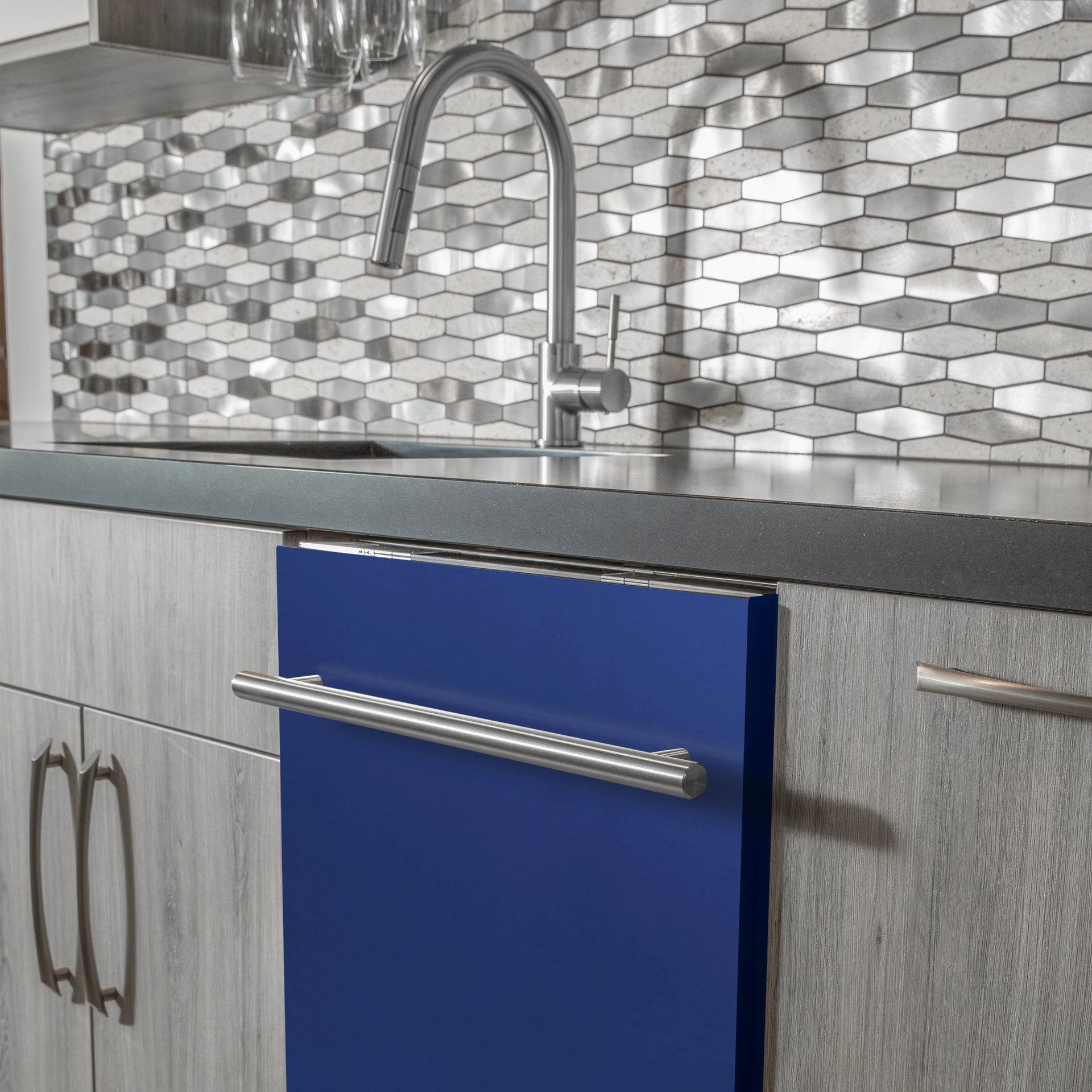 zline-24-in-top-control-dishwasher-in-blue-matte-with-stainless-steel-tub-and-modern-handle-dw-bm-h-24