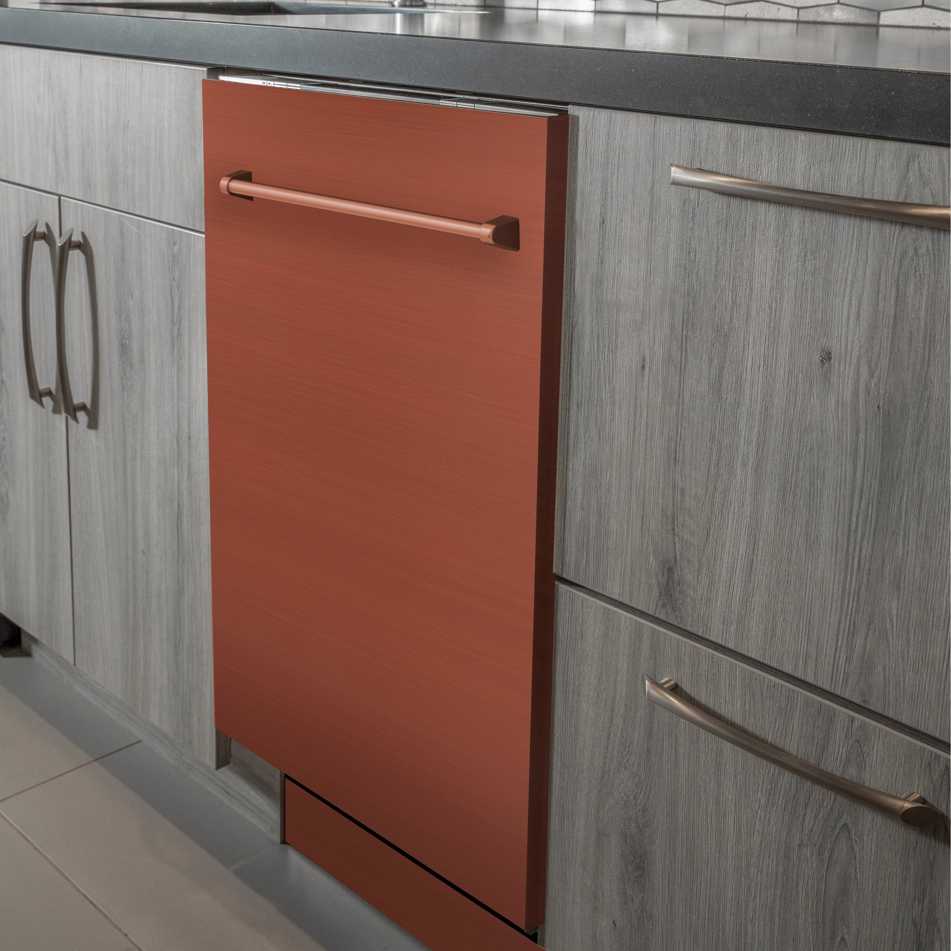 zline-24-in-top-control-dishwasher-in-copper-with-stainless-steel-tub-and-traditional-style-handle-dw-c-h-24