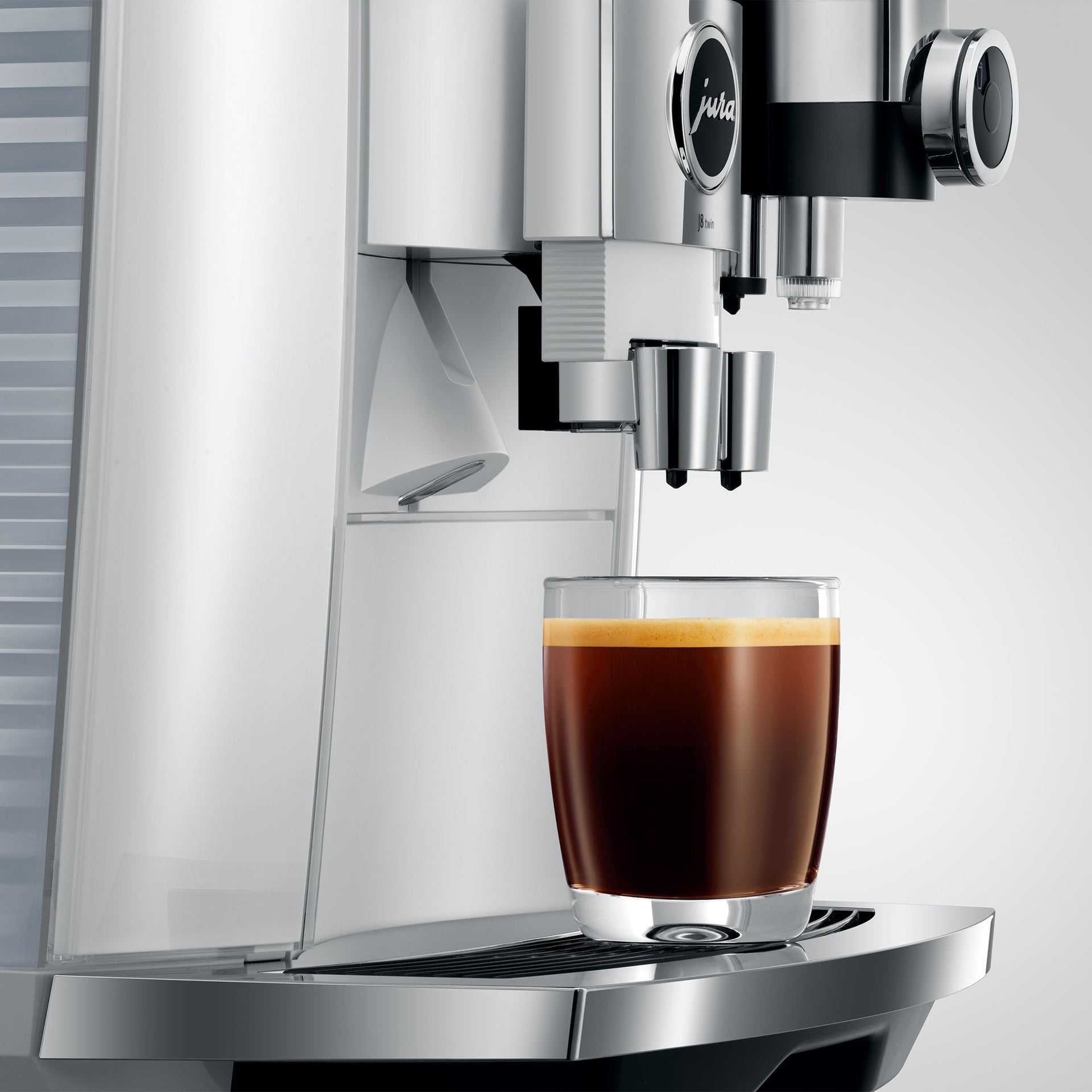 jura-j8-twin-espresso-machine