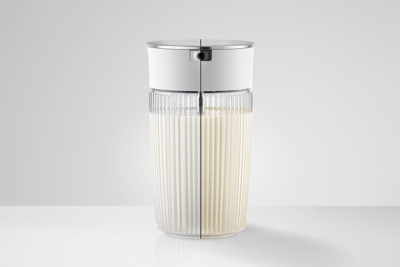 jura-milk-carafe