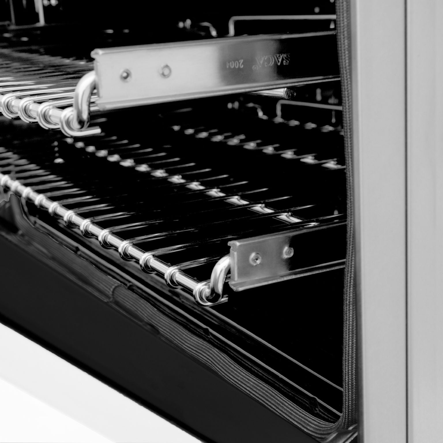 zline-30-inch-professional-gas-range-with-electric-oven-stainless-steel-white-matte-door-model-ra-wm-30