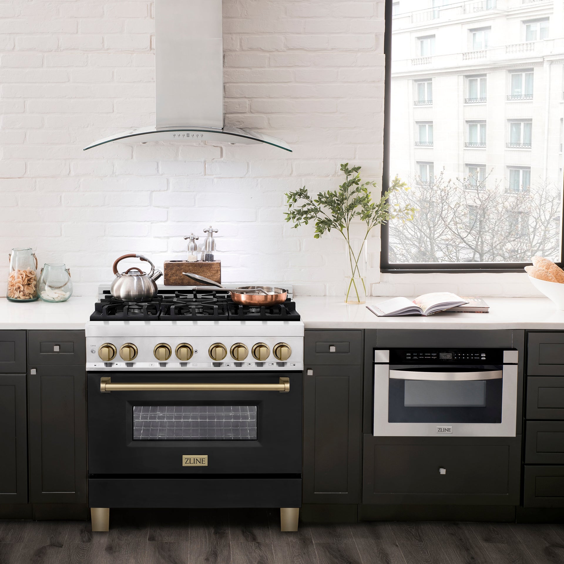 zline-autograph-edition-36-in-4-6-cu-ft-dual-fuel-range-with-gas-cooktop-and-electric-oven-black-matte-door-with-champagne-bronze-accents-raz-blm-36-cb