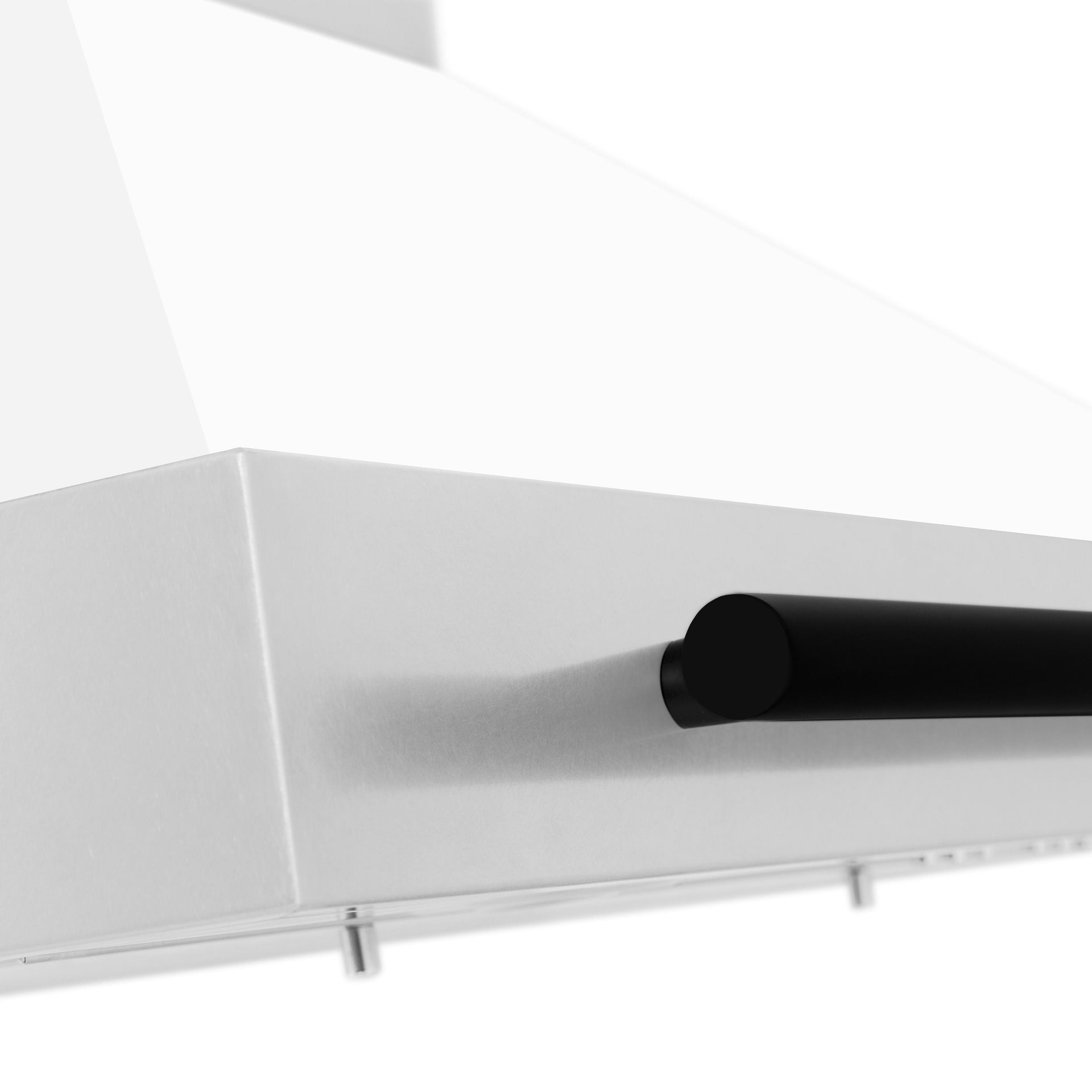 zline-30-in-wall-mount-range-hood-stainless-steel-autograph-edition-white-matte-shell-matte-black-accents-400-cfm-kb4stz-wm30-mb