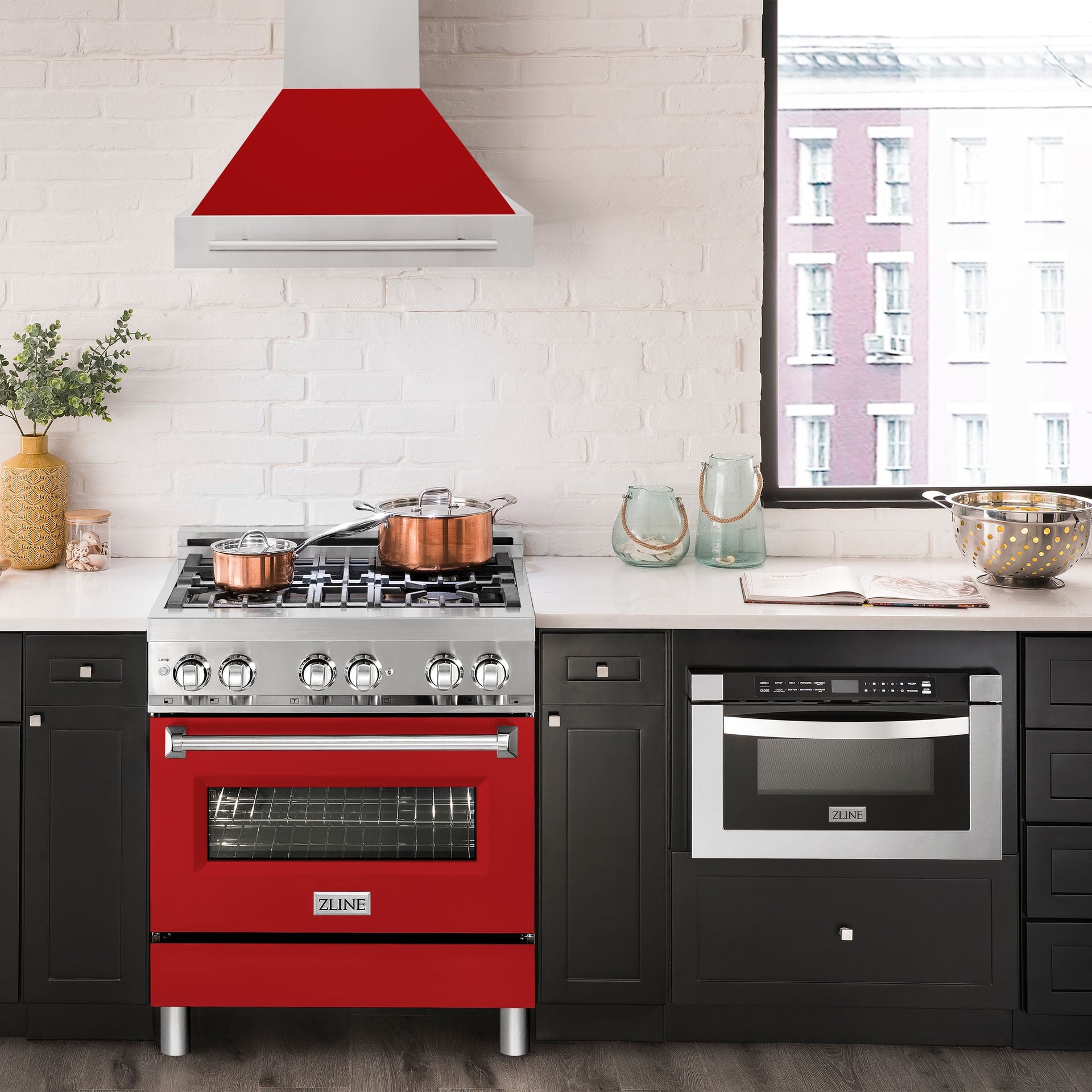 zline-30-inch-wall-mount-range-hood-400-cfm-stainless-steel-with-red-matte-shell-and-stainless-steel-handle-8654stx-rm-30