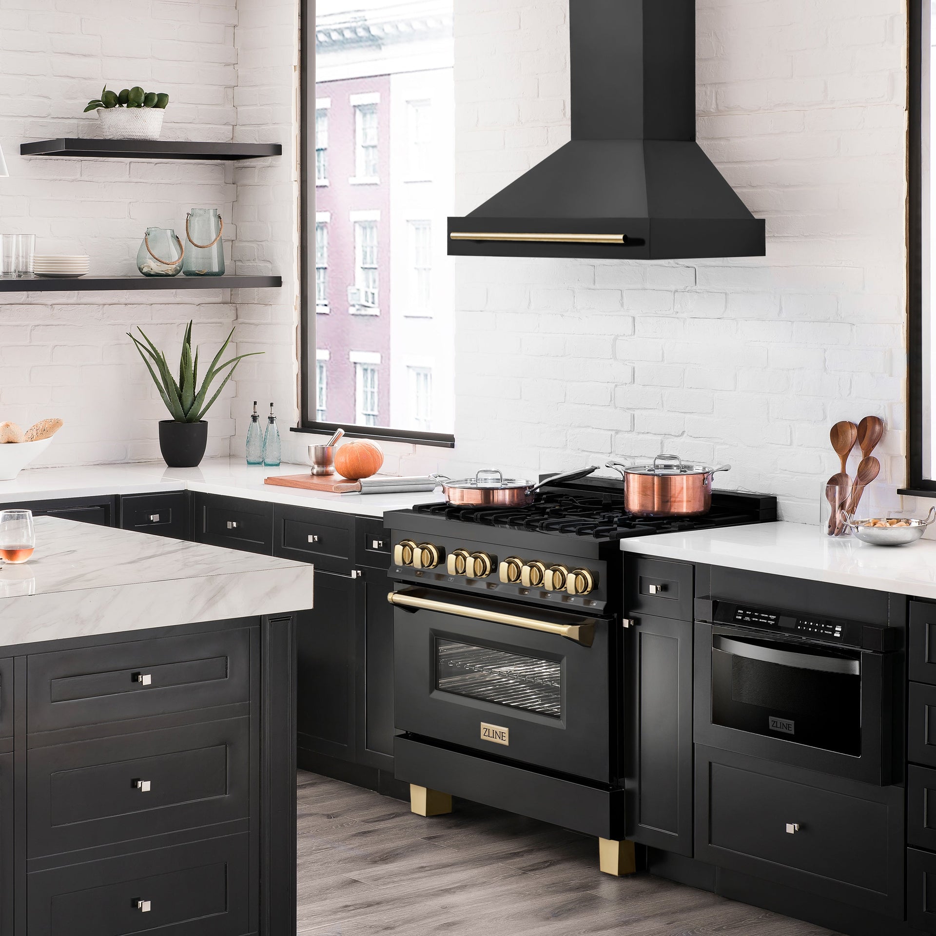 zline-36-in-wall-mount-range-hood-black-stainless-steel-autograph-edition-gold-handle-400-cfm-bs655z-36-g