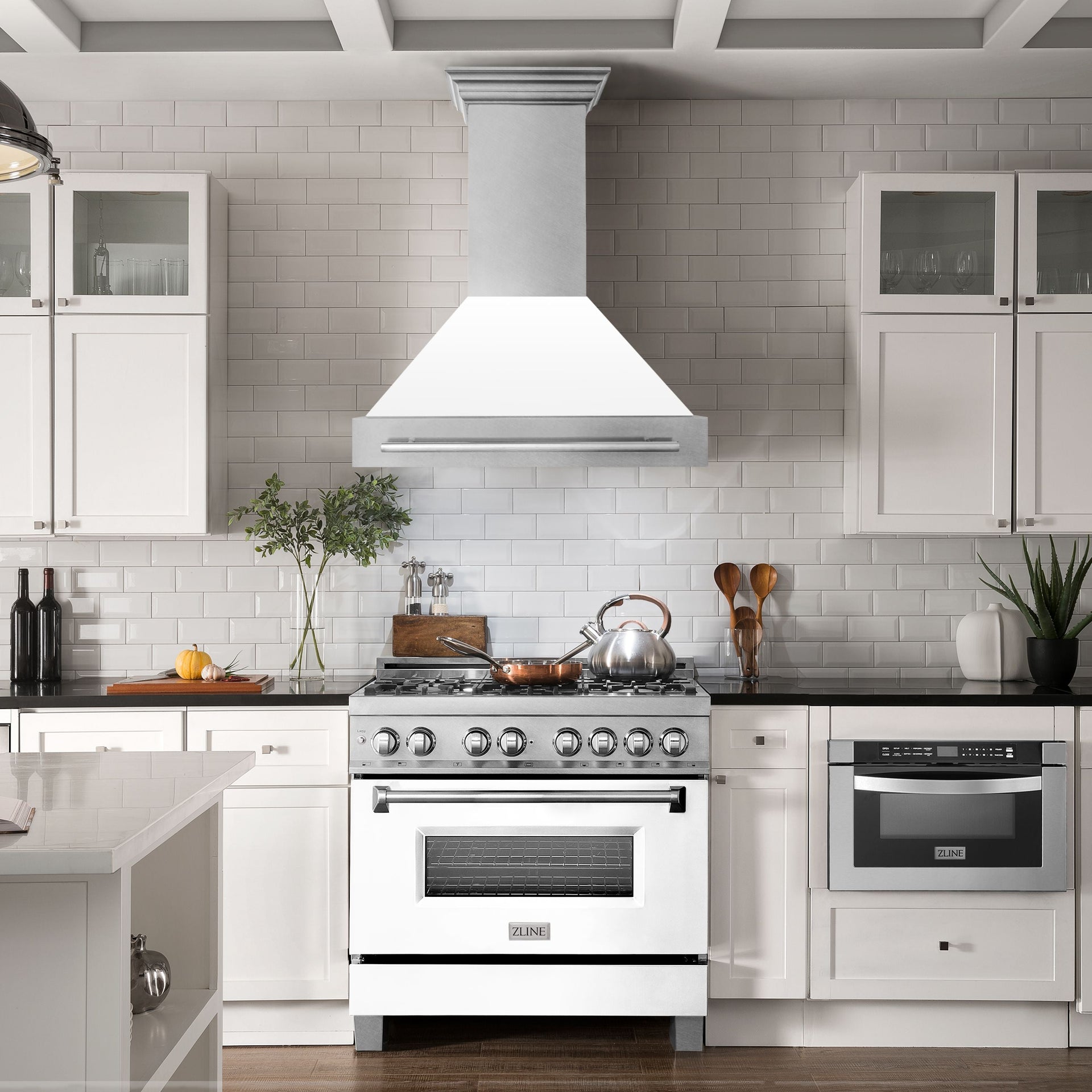 zline-36-inch-wall-mount-range-hood-satin-stainless-steel-white-matte-shell-stainless-steel-handle-8654snx-wm-36