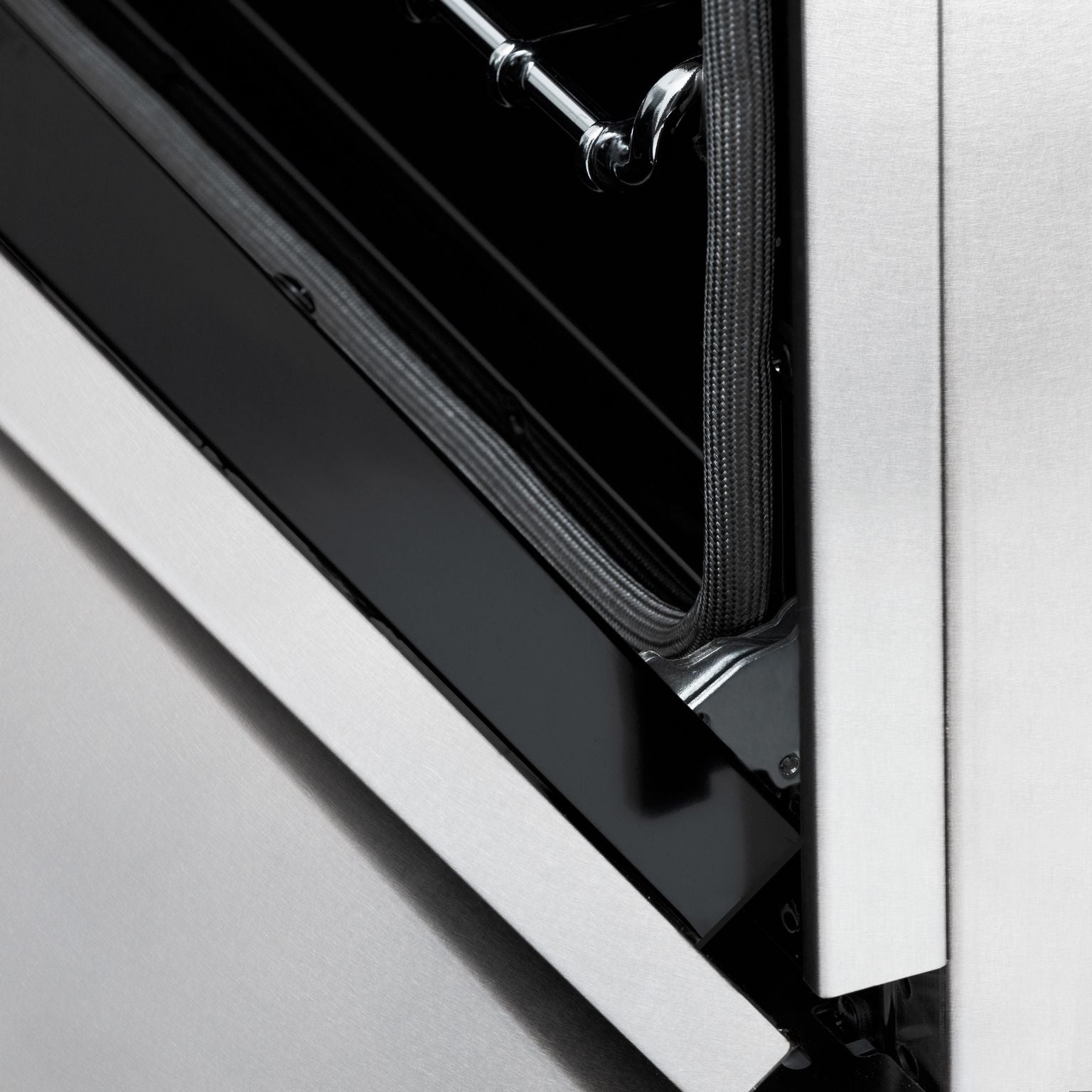 zline-autograph-edition-60-in-7-4-cu-ft-legacy-dual-fuel-range-with-9-burner-gas-cooktop-and-2-electric-convection-ovens-in-satin-stainless-steel-with-polished-gold-accents-rasz-sn-60-g