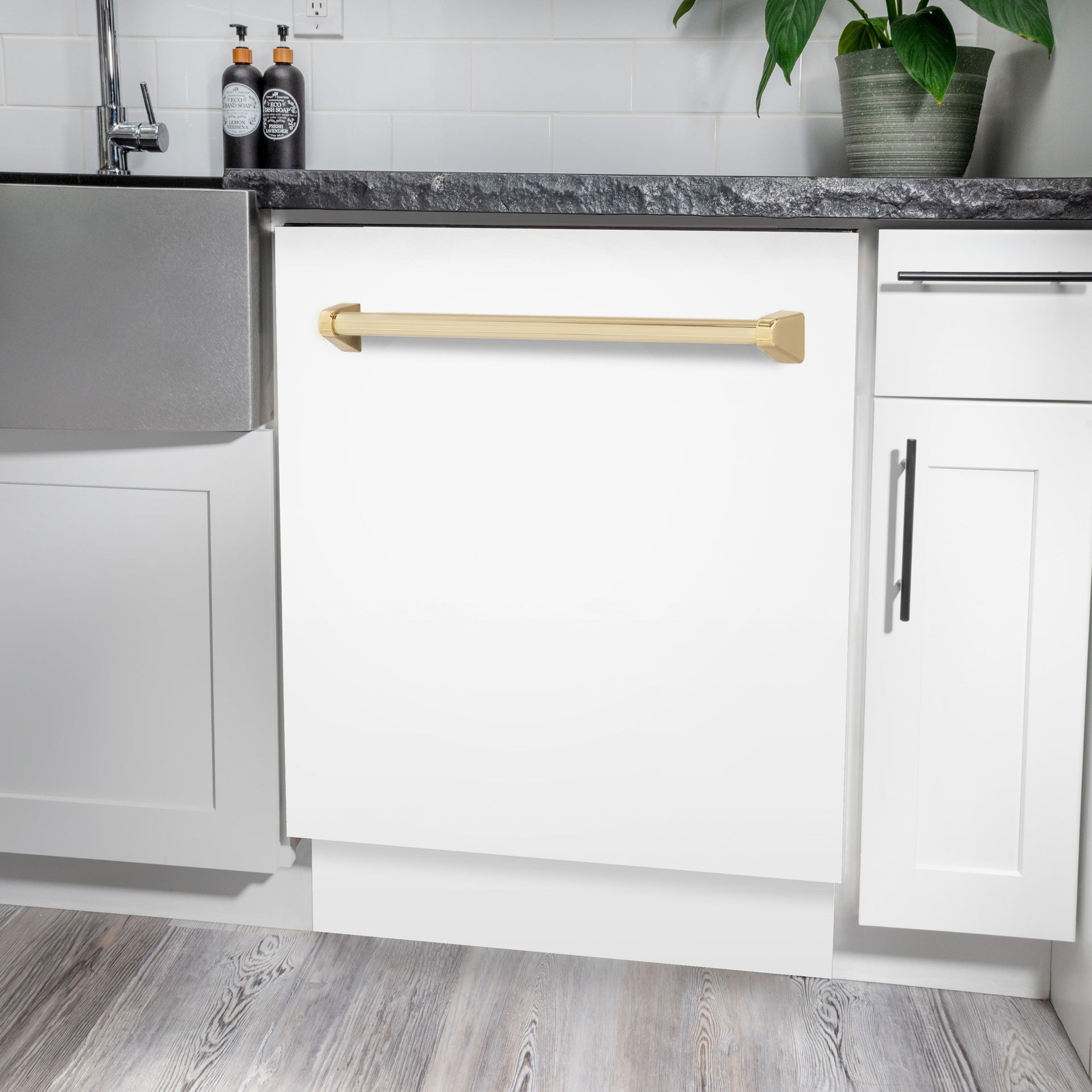 zline-autograph-series-24-inch-tall-dishwasher-in-white-matte-with-gold-handle-dwvz-wm-24-g
