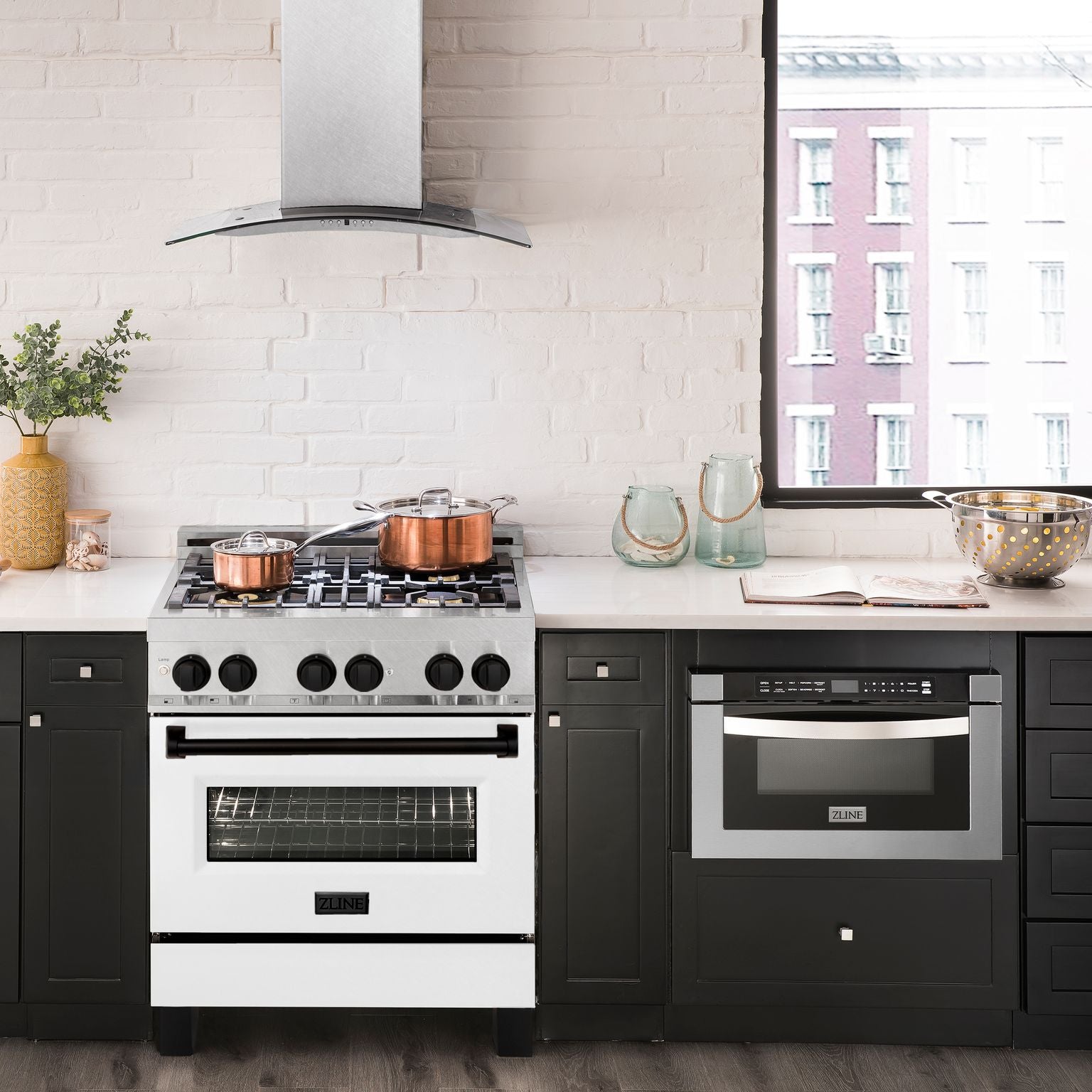 zline-autograph-edition-30-in-4-0-cu-ft-legacy-dual-fuel-range-with-4-burner-gas-cooktop-and-electric-convection-oven-in-satin-stainless-steel-with-white-matte-door-and-matte-black-accents-rasz-wm-30-mb