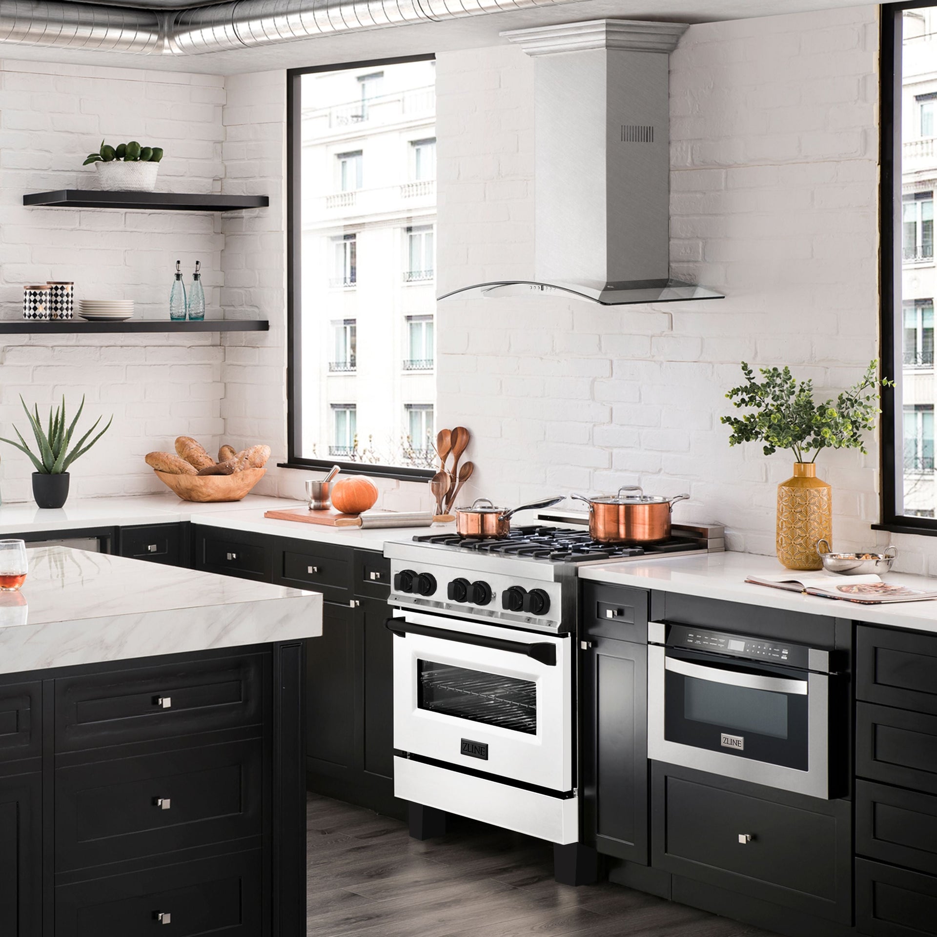 zline-autograph-30-in-dual-fuel-range-4-0-cu-ft-gas-cooktop-with-electric-convection-oven-white-matte-door-and-black-matte-accents-raz-wm-30-mb