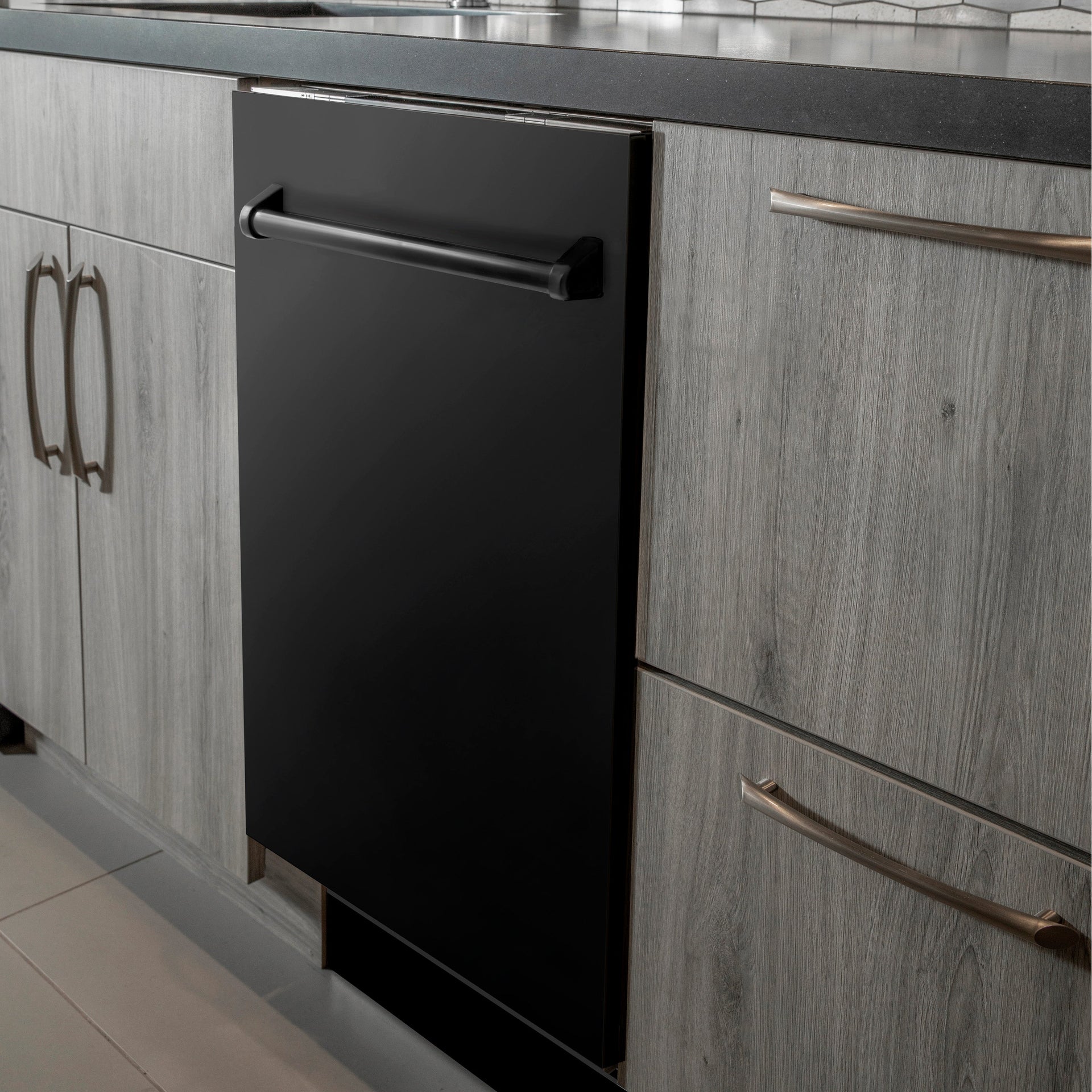 zline-24-in-top-control-dishwasher-in-black-stainless-steel-dw-bs-24