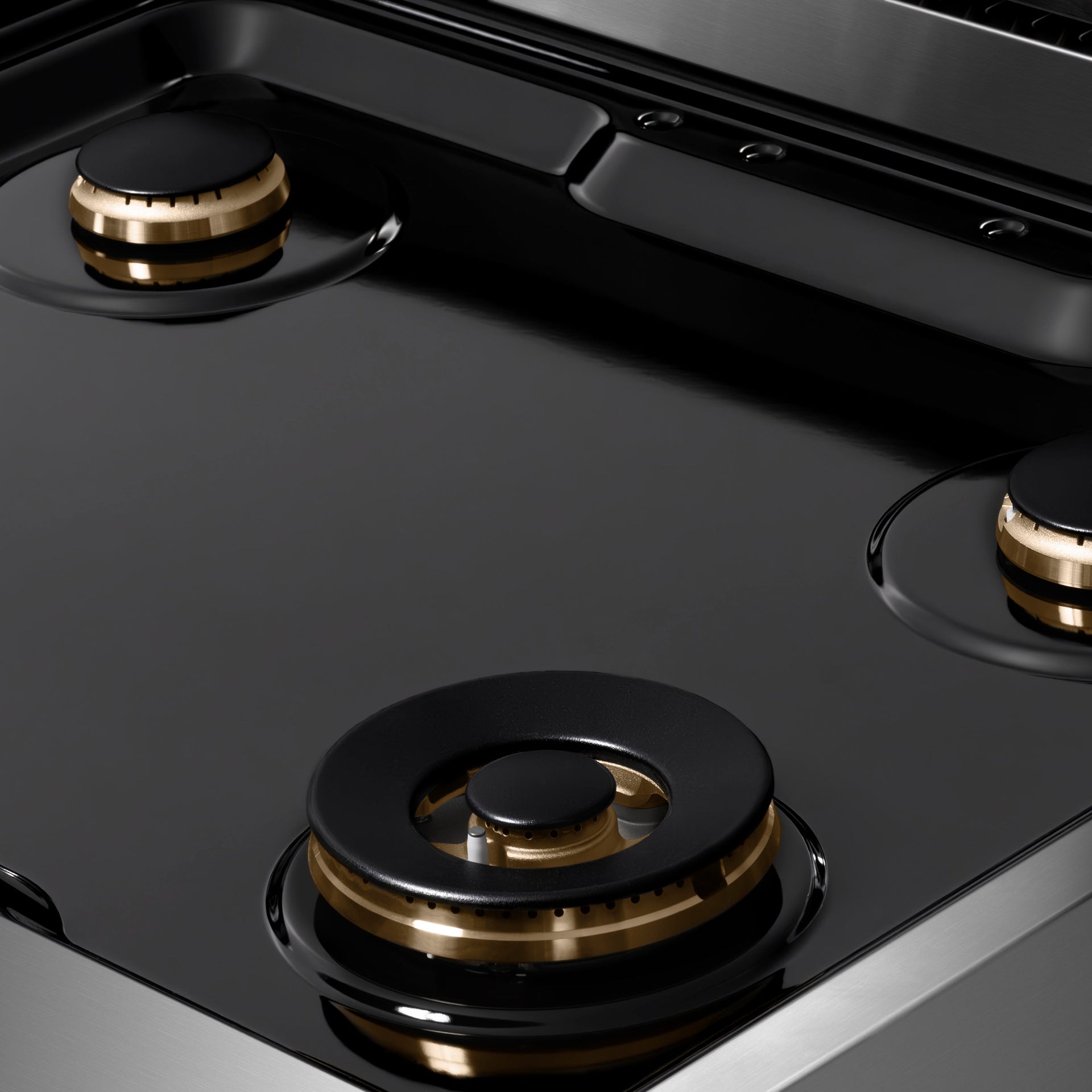 zline-autograph-30-paramount-gas-rangetop-with-4-burners-and-porcelain-cooktop-in-stainless-steel-with-matte-black-accents-srtz-30-mb