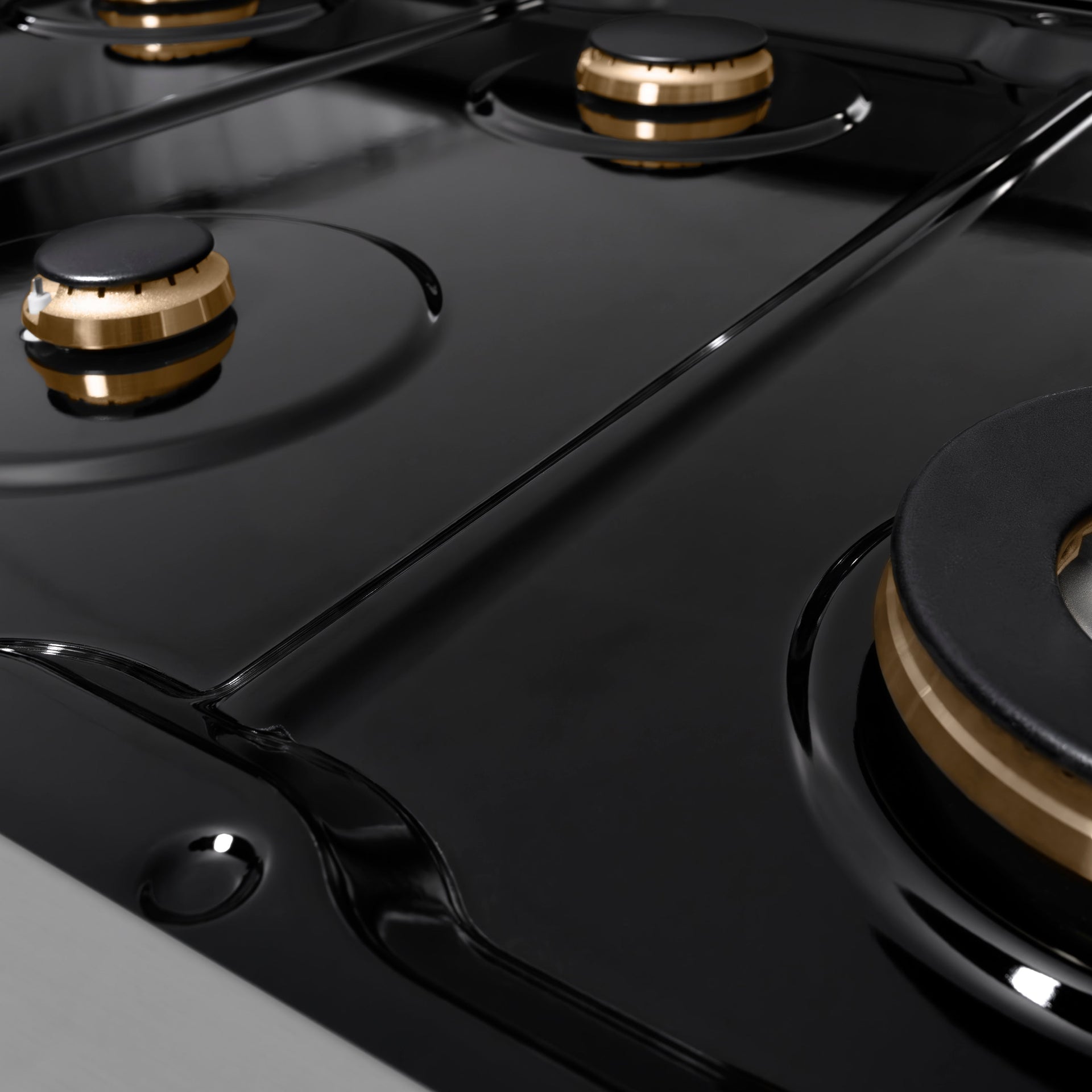 zline-autograph-48-paramount-gas-rangetop-with-8-burners-cast-iron-griddle-and-porcelain-cooktop-in-stainless-steel-with-matte-black-accents-srtz-48-mb