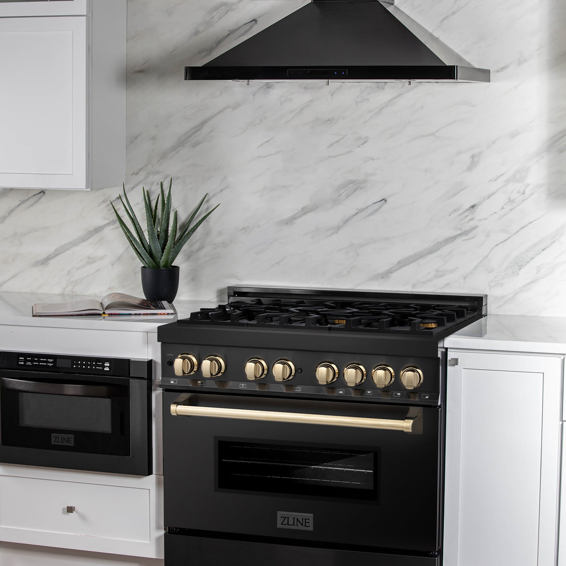 zline-autograph-edition-36-in-4-6-cu-ft-dual-fuel-range-in-black-stainless-steel-with-polished-gold-accents-rabz-36-g