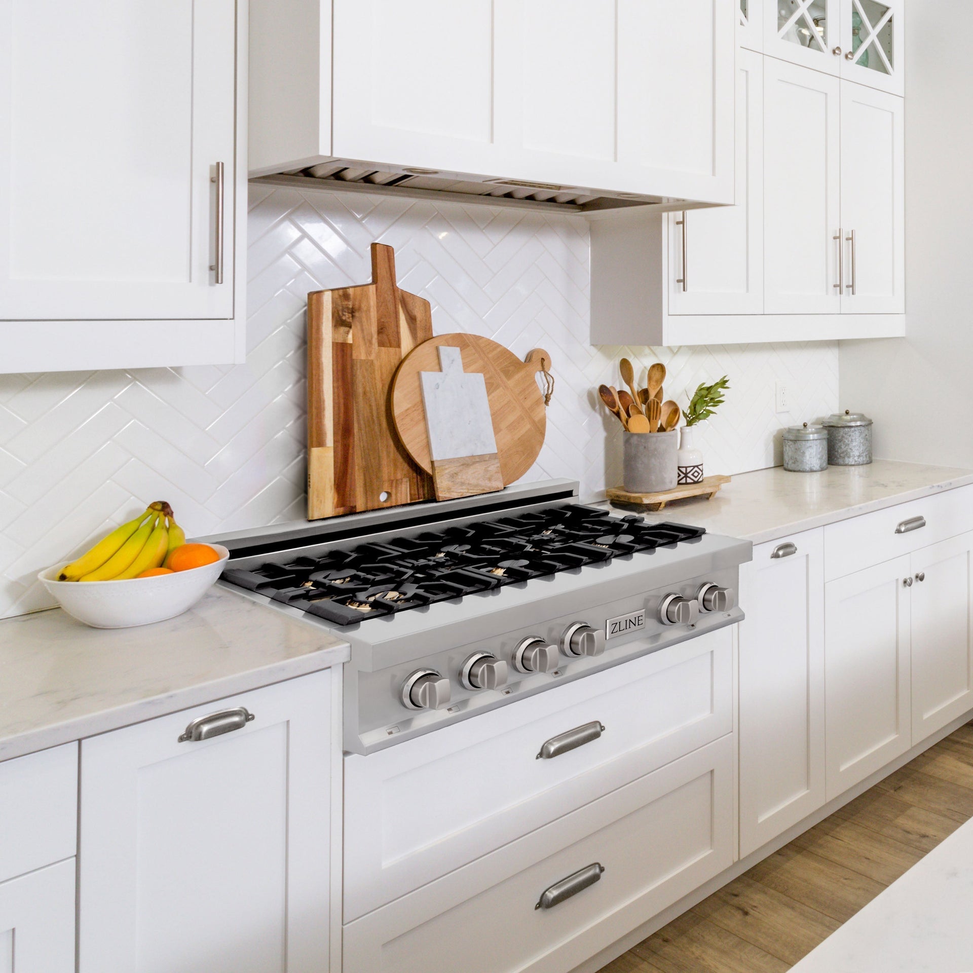 zline-30-rangetop-in-stainless-steel-with-4-gas-brass-burners-and-griddle-rt-br-gr-30