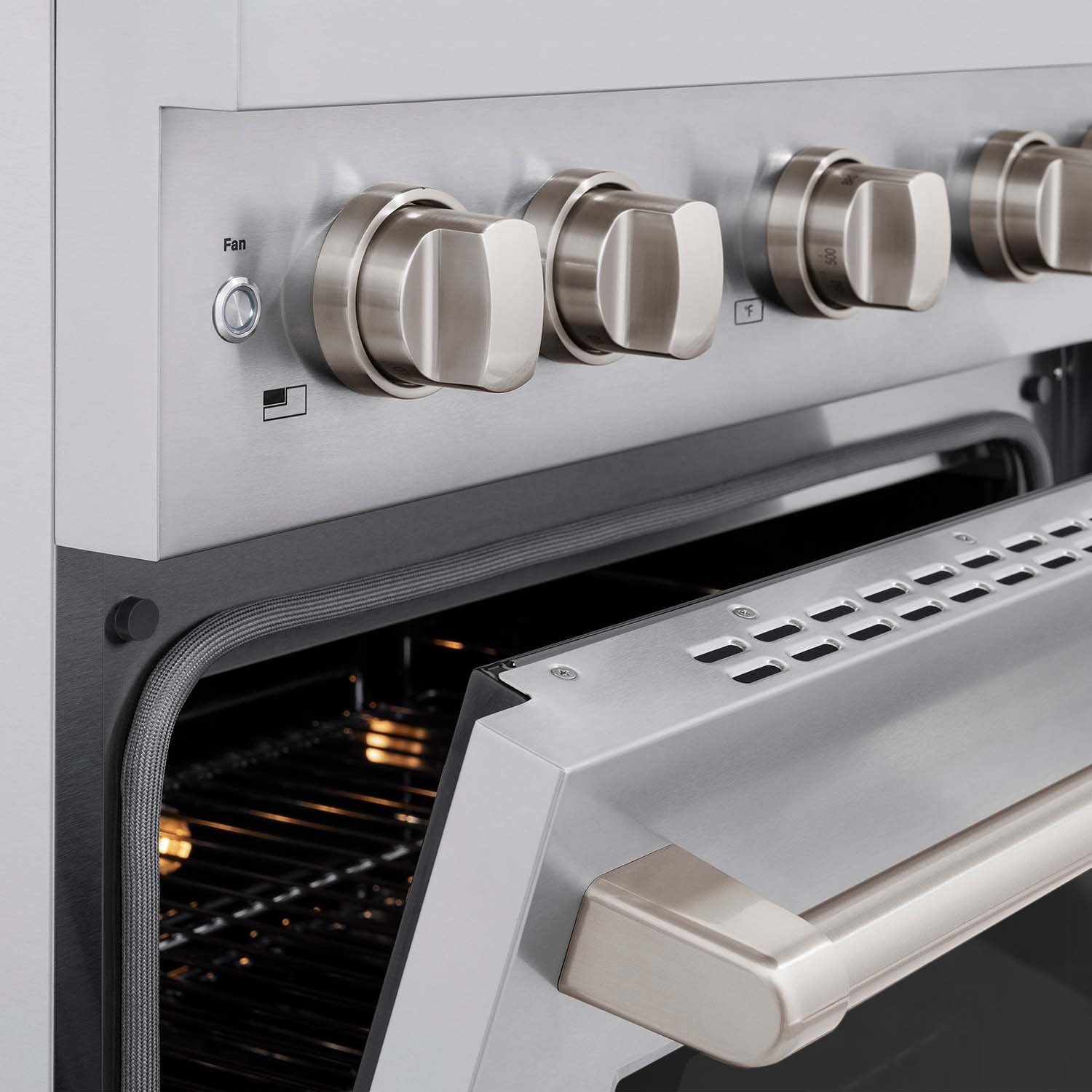 zline-30-inch-gas-range-with-convection-oven-4-burners-stainless-steel-sgr30