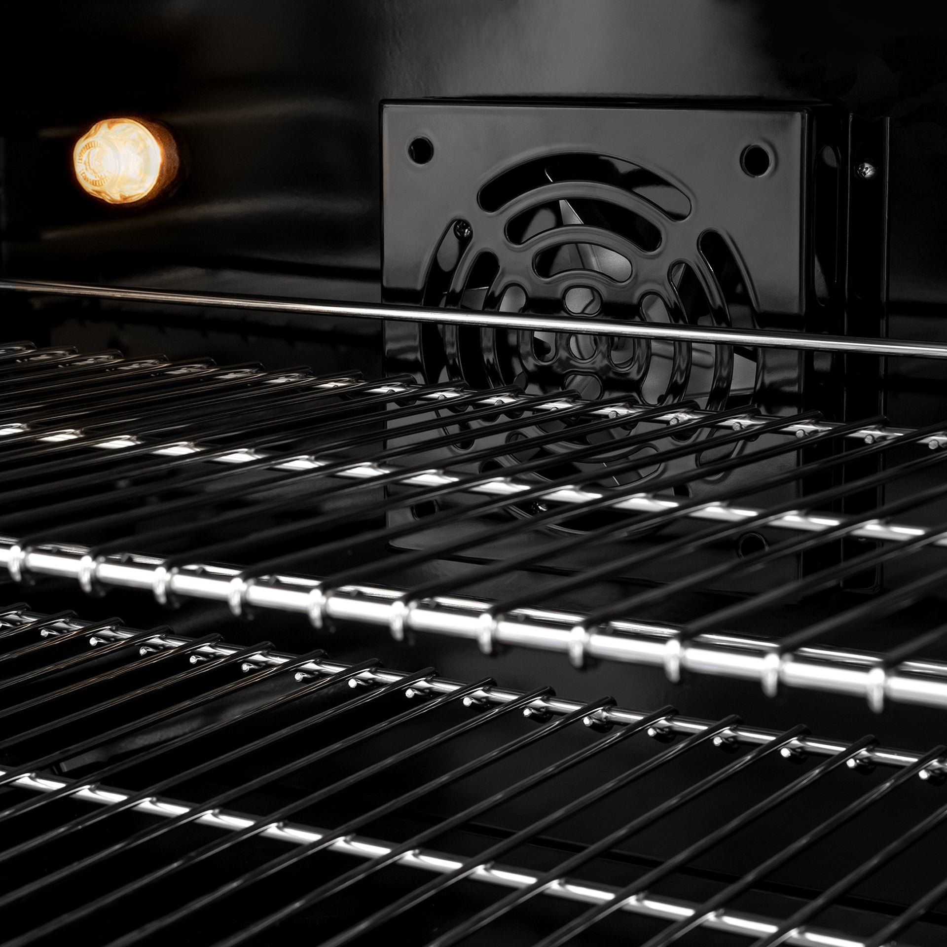 zline-30-in-induction-range-4-2-cu-ft-electric-convection-oven-4-elements-stainless-steel-black-matte-door-sinr-blm-30