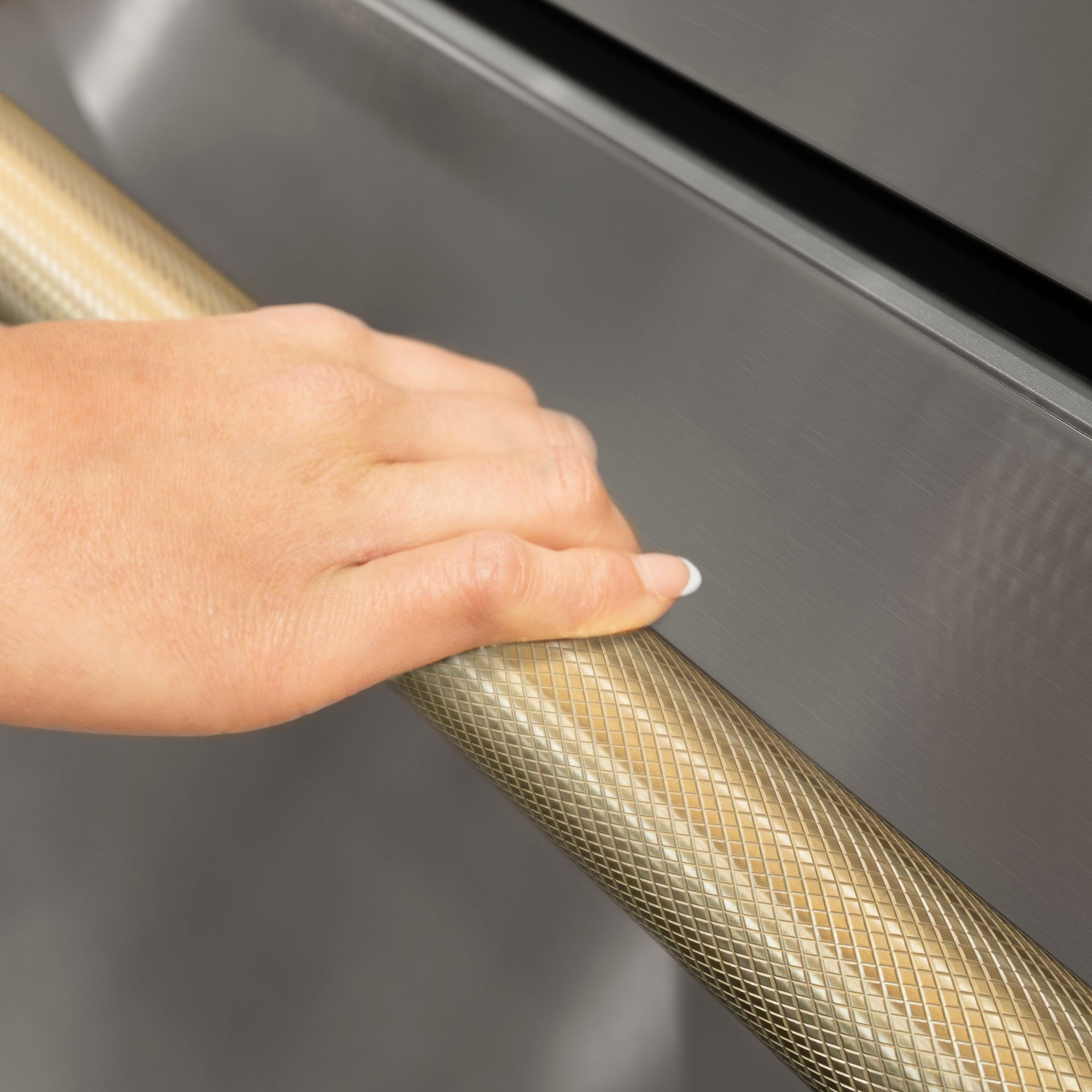 zline-36-in-french-door-refrigerator-22-5-cu-ft-counter-depth-fingerprint-resistant-stainless-steel-ice-maker-champagne-bronze-helix-handles-rfmz-36-kcb