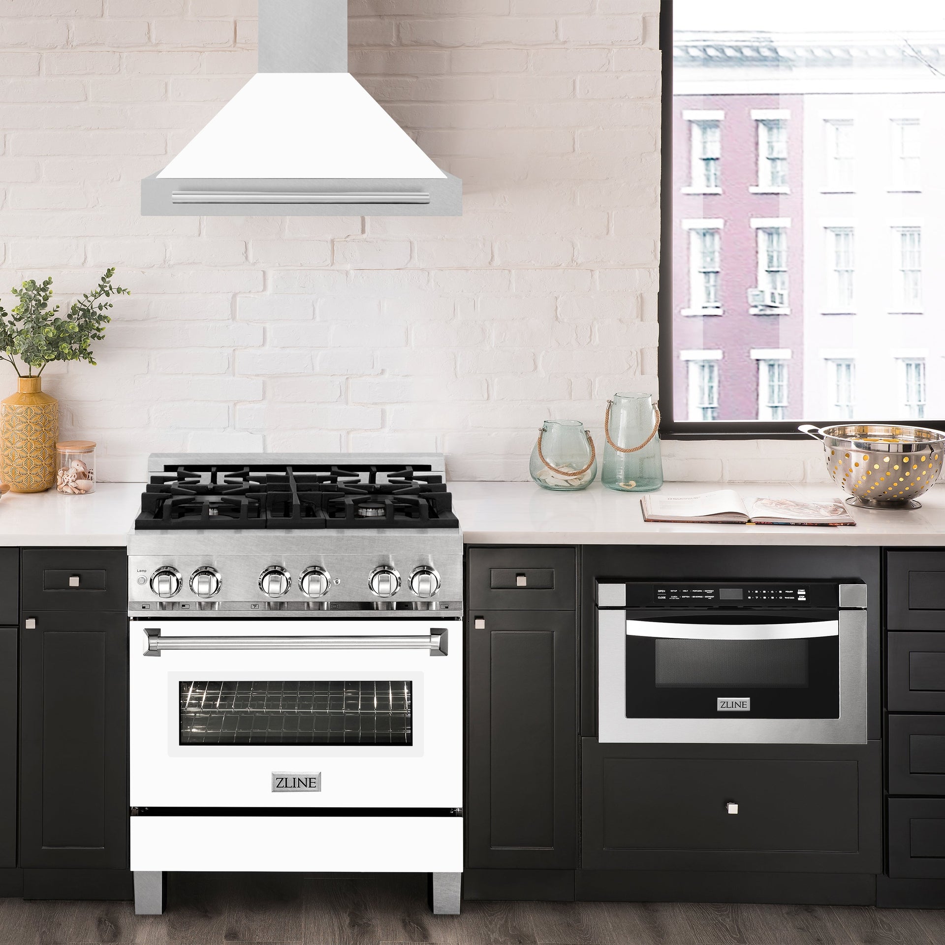zline-30-in-wall-mount-range-hood-convertible-satin-stainless-steel-white-matte-shell-stainless-steel-handle-kb4snx-wm-30