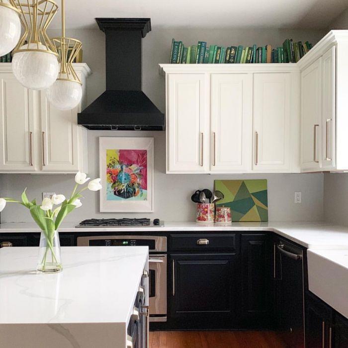 zline-36-in-wooden-wall-mount-range-hood-with-crown-molding-designer-series-kbcc-36