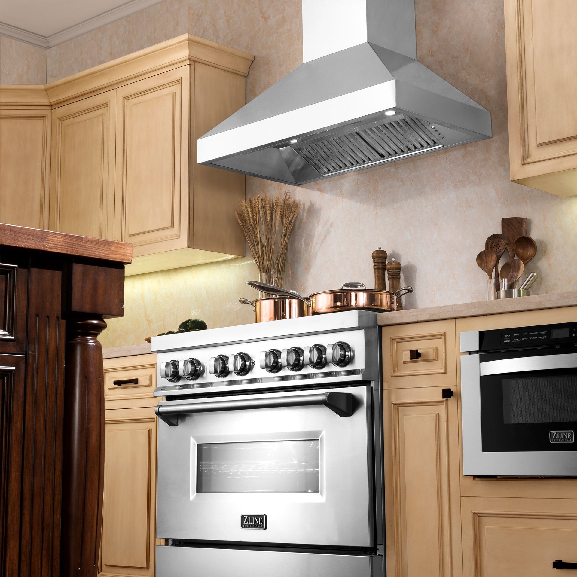 zline-60-in-wall-mount-range-hood-700-cfm-convertible-vent-stainless-steel-597-60